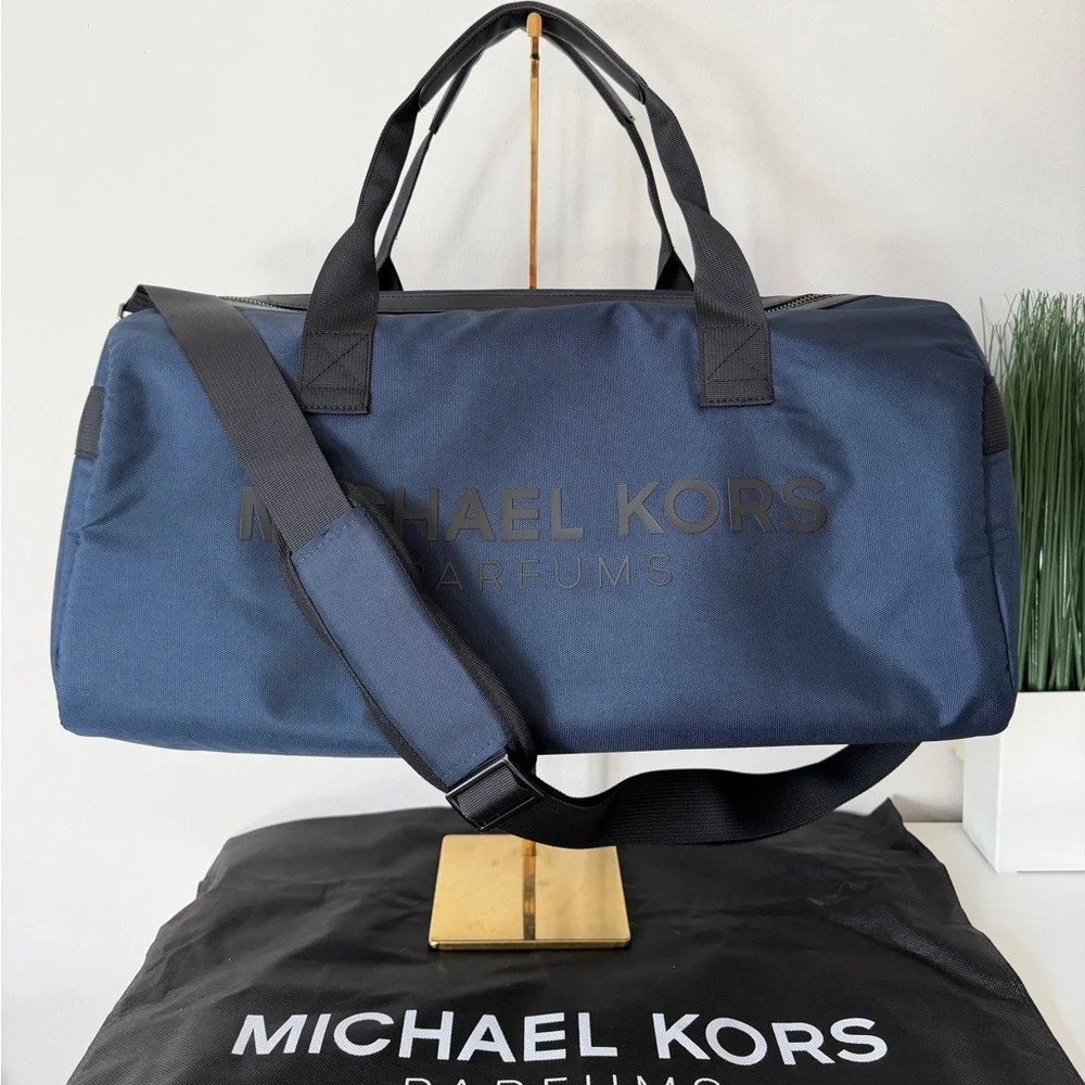 New Michael Kors Duffle Bag Gym Travel Blue 18*9 - Picture 2 of 12